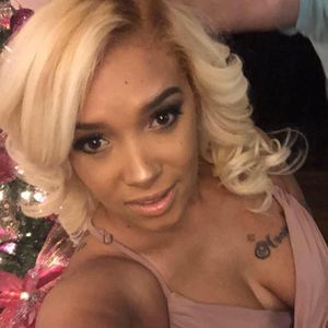 Meet your Posher, Natasha